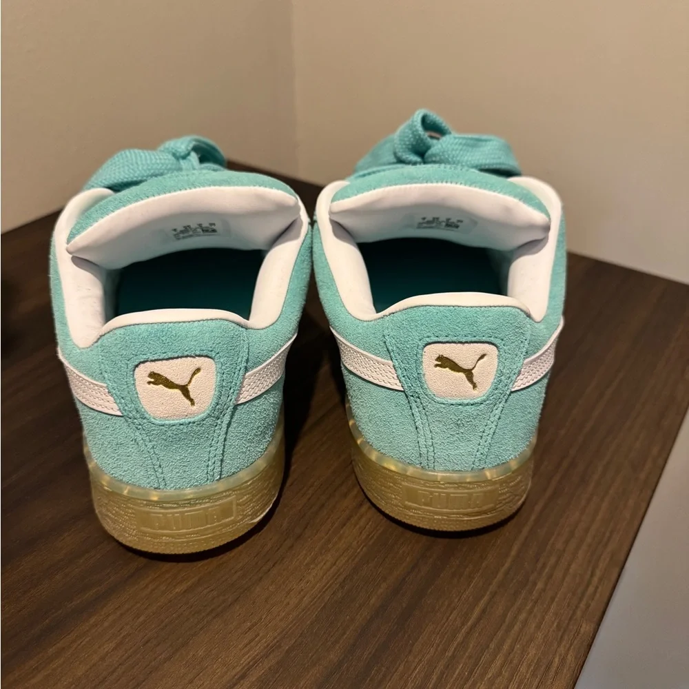Puma Suede XL in Aquatic, size 9M/10W - Picture 4 of 8
